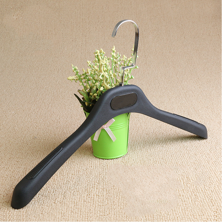 Plastic Hanger - YHP244